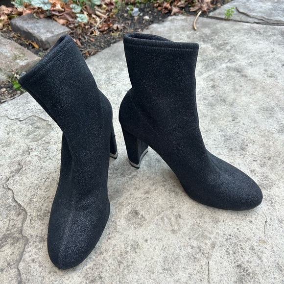 Michael Michael Kors Mandy Black Glitter Stretch-Knit Ankle Boot, size 10 - Picture 5 of 13